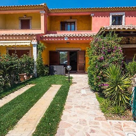 Villa Molly San Teodoro  Exterior foto