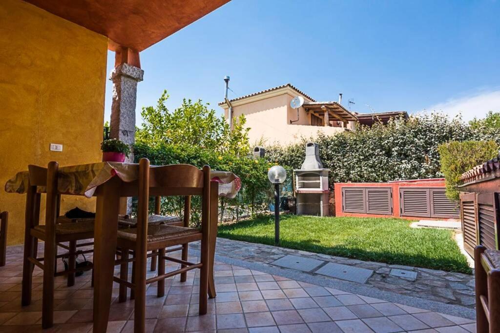 Villa Molly San Teodoro  Exterior foto