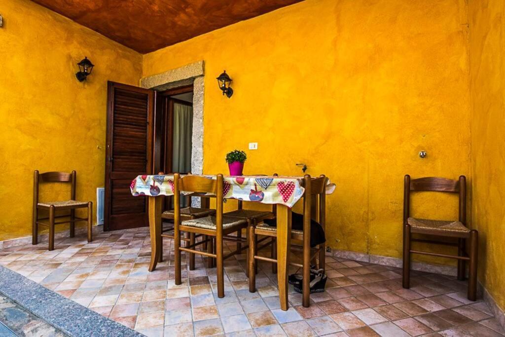 Villa Molly San Teodoro  Exterior foto